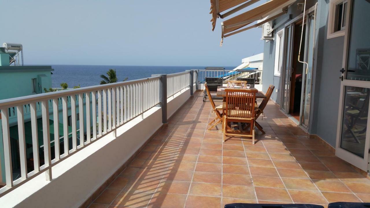 Appartamento Ático con vistas al mar Puerto De Naos Esterno foto